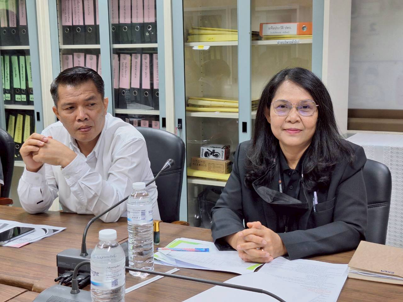 title - ผู้ตรวจราชการ ส.ป.ก. ประชุมตรวจราชการและติดตามความก้าวหน้าผลการดำเนินงานตามแผนการตรวจราชการของผู้ตรวจราชการสำนักงานการปฏิรูปที่ดินเพื่อเกษตรกรรม ประจำปีงบประมาณ พ.ศ. 2569 รอบที่ 1 เขตตรวจราชการที่ 12 จังหวัดมหาสารคาม 